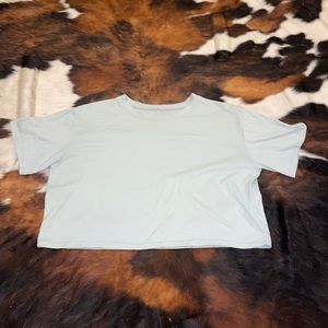 medium mint green cropped shirt